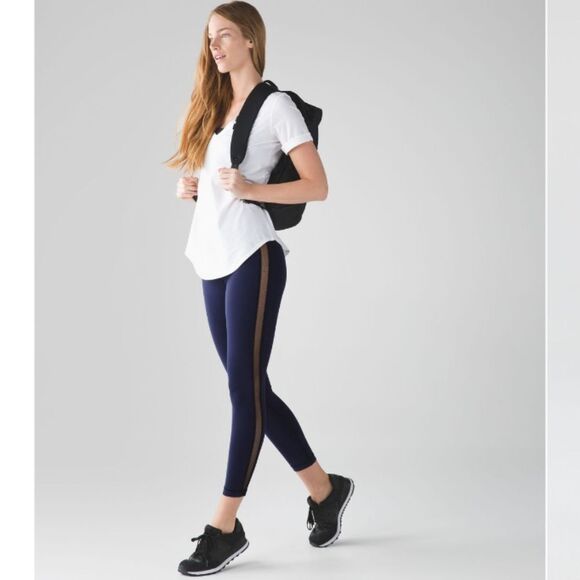 Lululemon High Times Leggings Wing Mesh Side Luxtreme Navy Blue Size 6 - Picture 10 of 12